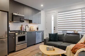 Natural Light, Big Windows, Studio w/ Bus Stop - Image 3