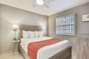 Dazzling Ocean View Suite w/heated pool, beach, marina, tennis/pickleball - Image 4