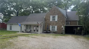 The Stadium House - 1020 Maine St. - Image 2