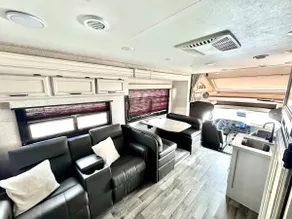 RV Rental on Beachfront Site - Image 5