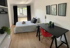 Spacious and peaceful house - 4 bedrooms, Parking, wifi - Image 4