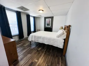 Entire Festus Home | Free Parking + Fast Wi-Fi - Image 5