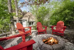 Rustic cabin w/fireplace & fire pit - Image 4