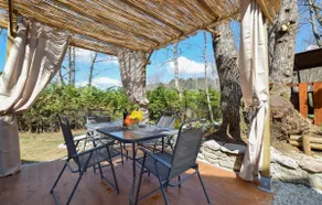 Gorgeous home in San Romano in Garfagna - Image 2