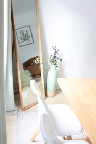 Chic 2BR w/Urban Patio + Walk to NYC Transit - Image 3