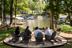 Lakefront Wellness Escape • Hot tub/Sauna/Yoga - Image 3