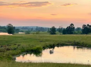 Liberty Lodge Countryside Stay! Hot Tub, Sunsets - Image 4