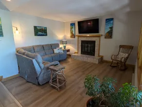 In-town Durango Getaway | Pool | Hot Tub - Image 2