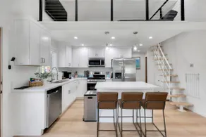 Village Cottage + Loft - Image 4