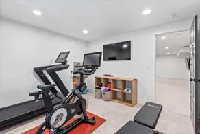 Cherry Hill | Trampoline + Gym + Near Lagoon - Image 5
