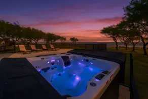 Waterfront Pool Hot Tub Private Pier Guest Bungalow - Image 3