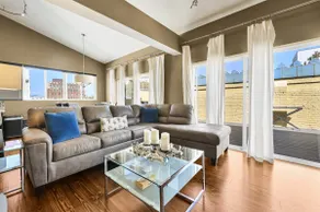 Spacious 3 BR with Expansive Terrace - Image 2
