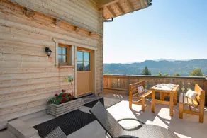 Apartamento vacacional ideal para familias con barbacoa, terraza y jardín | Vistas al jardín | Se admiten mascotas - Image 2