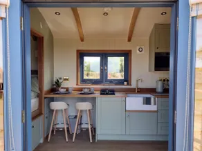 Fir Tree Shepherd's Hut - Image 5