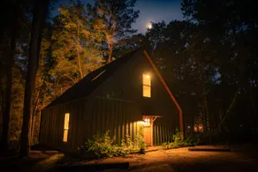 #10 Cardinal at Lost Forest Cabins - Image 2