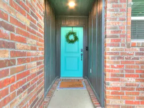 The 47th Street Retreat - Image 3