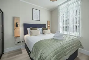 One bedroom apartment in the City, London, EC3N - Image 3
