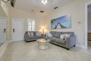 5 Mi to Jupiter Beach Park: Poolside Oasis! - Image 5