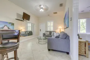 5 Mi to Jupiter Beach Park: Poolside Oasis! - Image 4