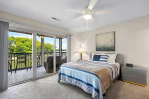 Easy Breezy Lakefront for 6 - Image 3