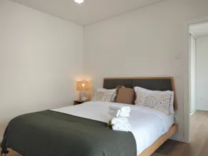 Mira Beach Essence - Image 4