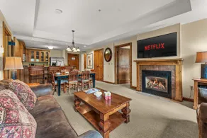 Luxury 1 Bedroom Resort Condo - Image 3