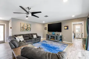 Punta Gorda Paradise 3BR with Water Views & Pool - Image 4