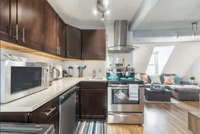 Stylish 1BR Getaway Near Ottawa’s Downtown - Image 3