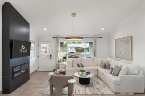 NEW The Hensley on Hubbell Designer Oasis w Pool - Image 2