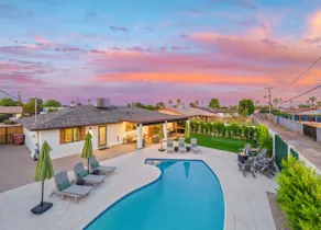 NEW The Hensley on Hubbell Designer Oasis w Pool - Image 4