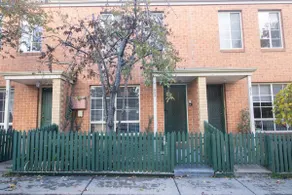 Cosmo Place - Pet Friendly with Private Yard - Image 5