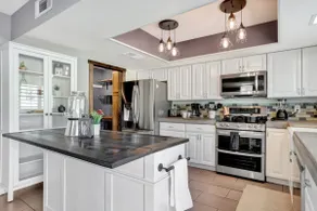 Vibrant Mesa Abode with Pool - Image 4