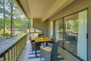 Hot Tub Access: Fantastic Condo in Hot Springs! - Image 2