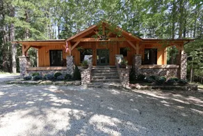4 Bedroom Cabin Retreat | Games & Pool Table - Image 3