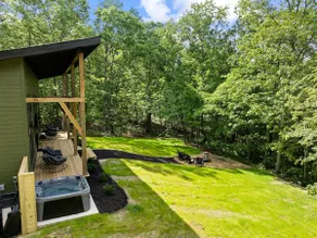 Chic Monteagle Cabin | Scenic Views & Serene Vibes - Image 2