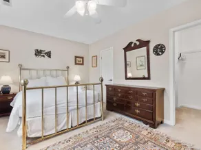 Classy Old Town Getaway, 3-BR in Perfect Location - Image 2