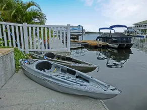 The Salty Mangrove | Pool • Dock • Kayaks - Image 5