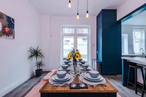 Stunning & Spacious Home by 53 Degrees Property, Sleeps 7 in the heart of Anfield! - Image 3