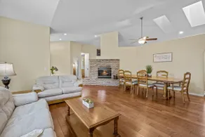 Explore Ramona's Vineyards: Tranquil Home w/ Yard - Image 3