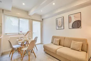 Apartment Le Marais Place des Vosges by Studio Prestige - Image 5
