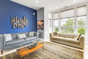 Luxe NW DC Condo w/Rooftop Deck: .7 Mi to Howard - Image 4