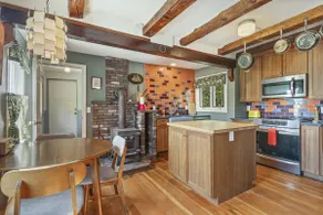 The Good Bones Abode - Image 2