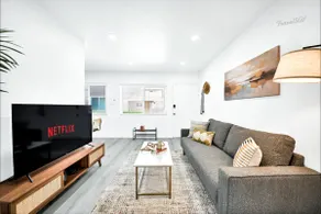 Charming 1BR Home + Parking + Near DTLA #TravelSGV - Image 2