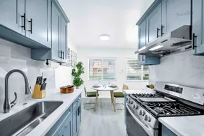 Charming 1BR Home + Parking + Near DTLA #TravelSGV - Image 3