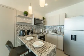Stylish Furnished Studio Nestled by the Park in Costa del Este - Image 4