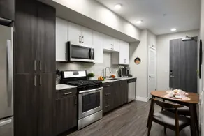 Tangerine Terrace - 10 min to Disney and Angel Stadium - Image 5