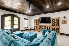 New Dock, Pool, Hot Tub, Games, Sleeps 18 - Image 4