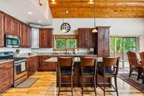 Pelican Lake, Fireplace, Games, Bar & Pool Table - Image 5