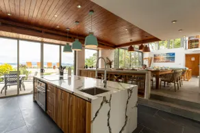 Casa Brisas Del Mar- Luxury 6 Bedroom Ocean View Home - Image 5