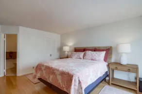 Coral Cove Coastal Townhouse - Image 3